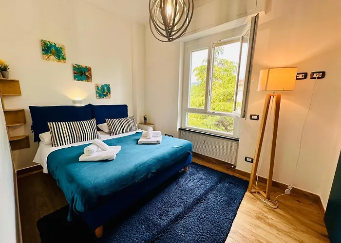 Апартаменты Lombardo's Family - Free Private Parking 700m From The Station! Специя