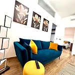 Lombardo's Family - Free Private Parking 700m From The Station! Διαμέρισμα Λα Σπέτσια