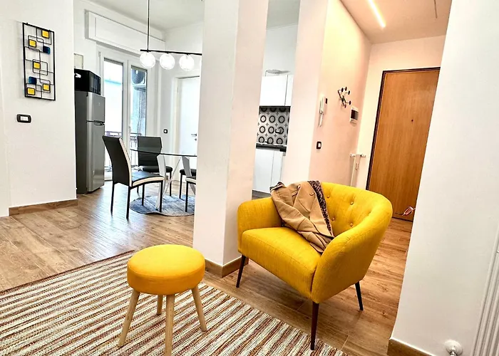 Διαμέρισμα Lombardo's Family - Free Private Parking 700m From The Station! *